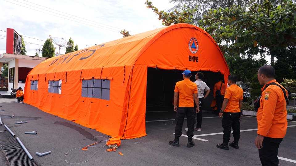 BPBD Kota Pariaman Siagakan Tenda Posko Antisipasi Penanganan Covid-19