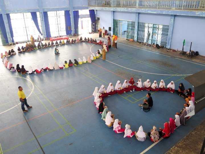 Latihan Perdana Indang, Pemko Pariaman Optimis Bisa Masuk Rekor Muri