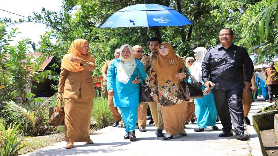 Dasawisma “Anggrek I” Cimparuah, Dinilai Tim Provinsi Sumbar