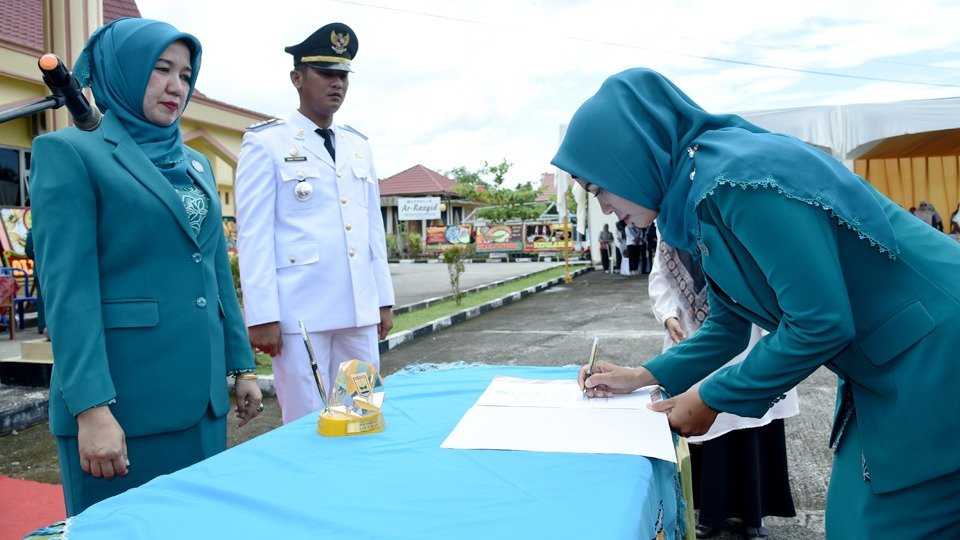 Ketua PKK Kecamatan Pariaman Utara Resmi Dilantik